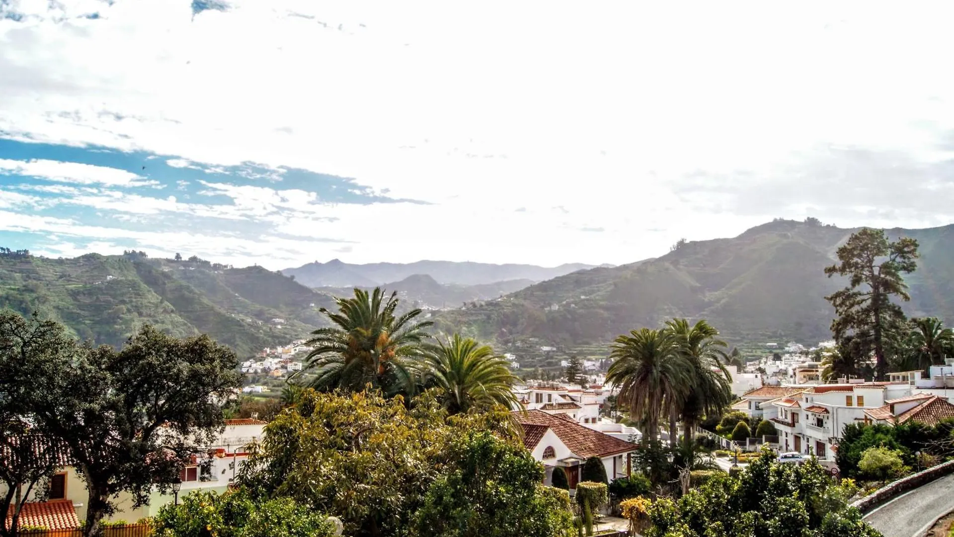 Villa Santini Teror Bed & Breakfast